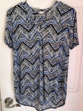 Blue & Black Chevron Print Short Sleeve Top